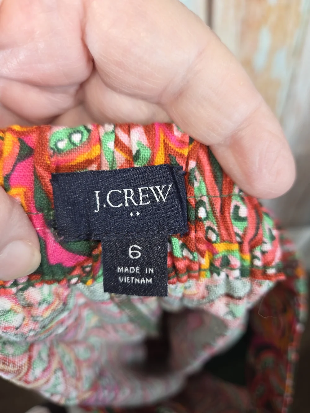 J. Crew Pink Green Orange Navy Floral Print Shorts. Fair Trade Cotton. Size 6